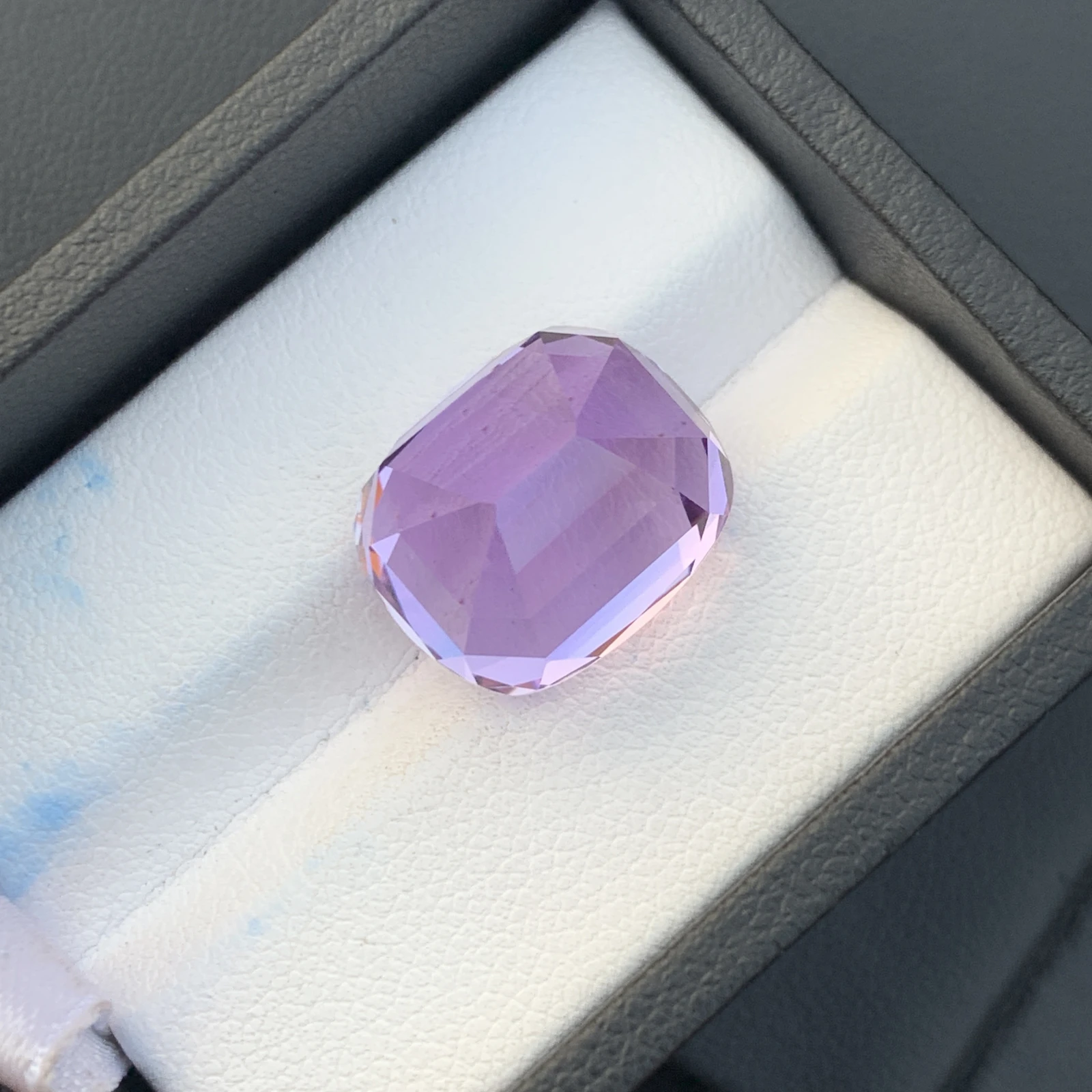 18.75ct Natural Unheated Purple Kunzite Cushion Shape Loose Gemstone from Afghanistan — view 15